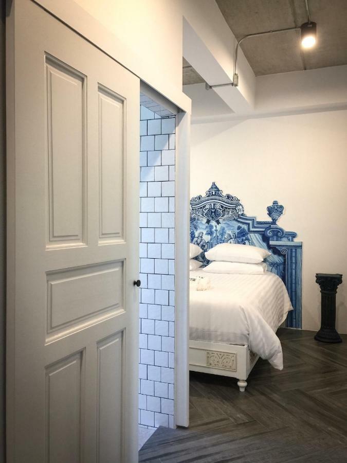 Wiw Mini Hotel Бангкок Экстерьер фото