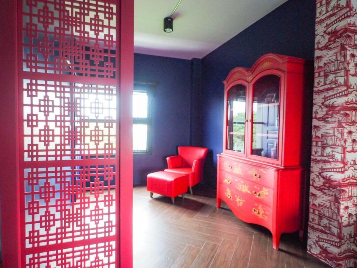 Wiw Mini Hotel Бангкок Экстерьер фото